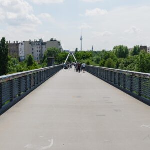 222. Depth and Leading Lines