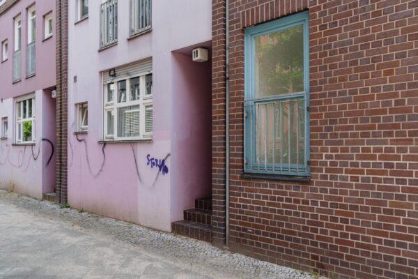 059. Contrast of Two Facades