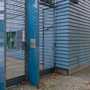 330. Blue <br>Exterior