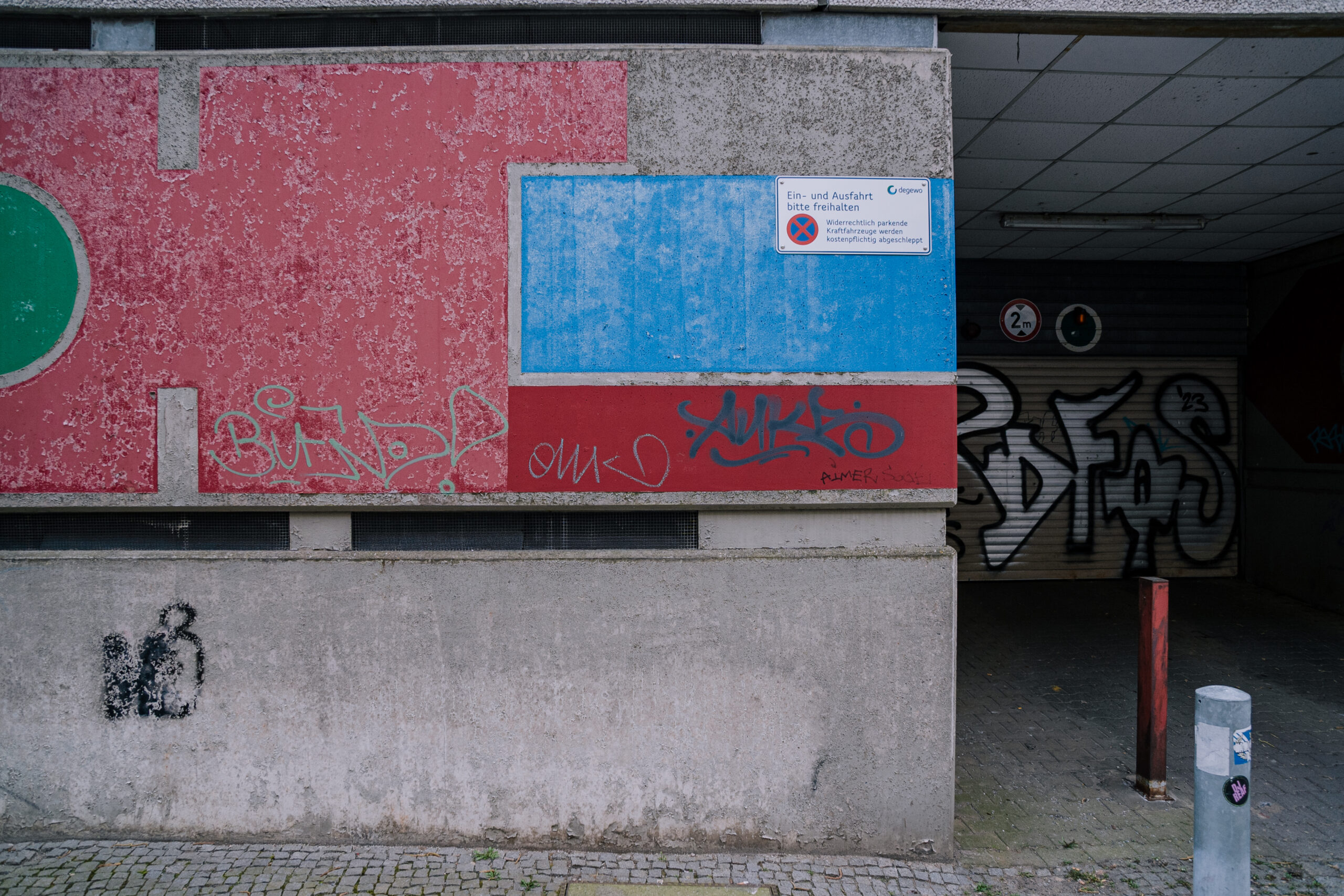 378. Brutalist Rough Space